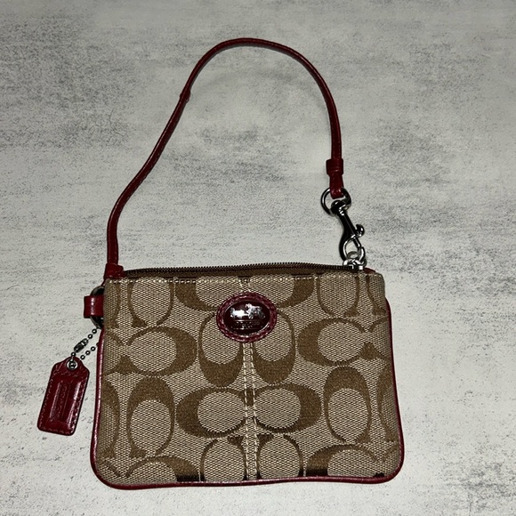 Coach Wristlet - Picture 1 of 6